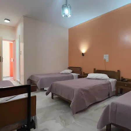 Cosmos Hotel 2*
