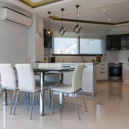 Amazing With Ocean Views Apartment Athens