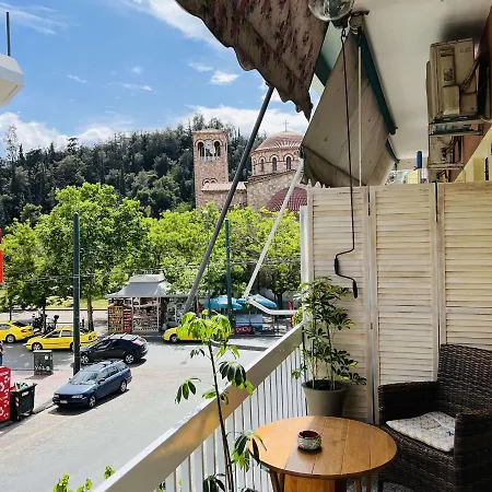 Comfortable 2-bedroom Near City Center 100m From Metro * Athens