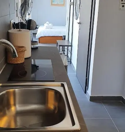 Nikis Penthouse Apartment *