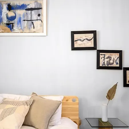 Relaxed Art Deco Maisonette Pagrati Apartment