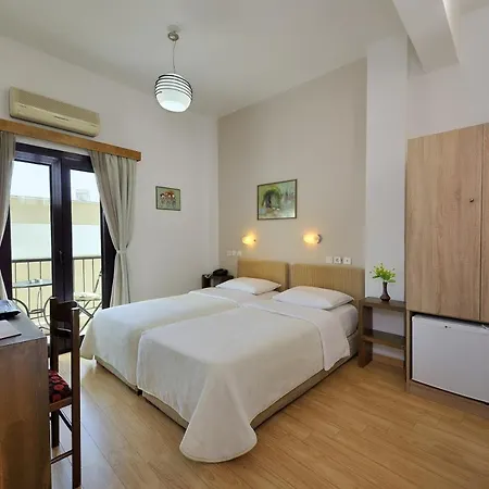 Dryades & Orion Hotel