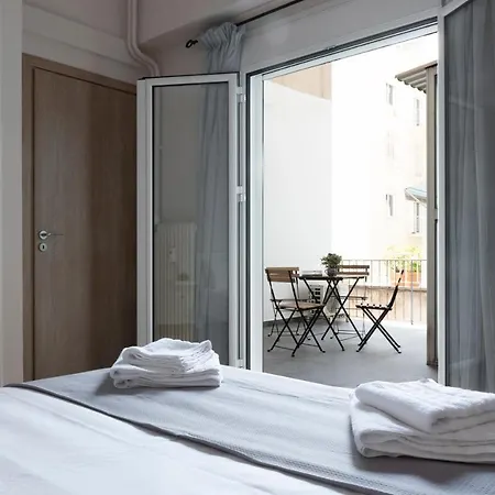 Διαμέρισμα Spacious Flat In The Heart Of Athens! Αθήνα