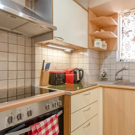 Apartment Flat W. Parking Next To Flisvos Marina & Snfcc Athens
