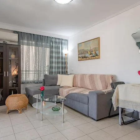 Flat W. Parking Next To Flisvos Marina & Snfcc * Athens