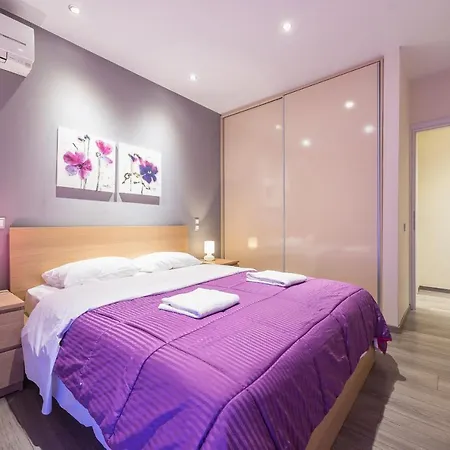Apartment An Impressive 2 Bdr In Glyfada *