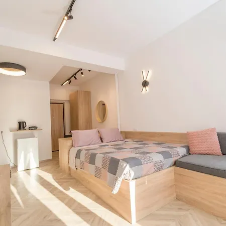 Apartment Lovely 1' From Attiki Metro Station