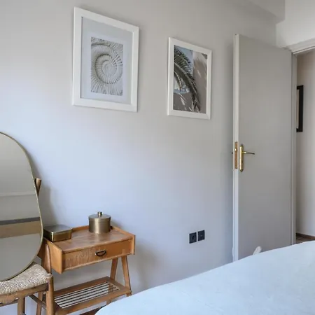 公寓 Relaxed Art Deco Maisonette Pagrati *