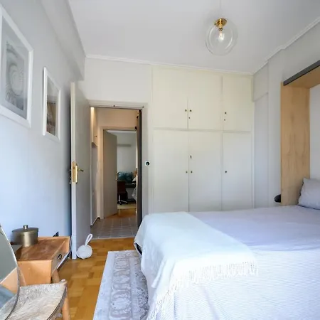 Apartment Relaxed Art Deco Maisonette Pagrati Athens