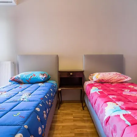 Apartment Comfortable And Spacious 2 Bdr