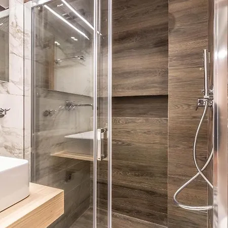Cozy - 8' To Panormou Metro Station Apartment Athens