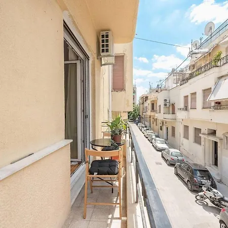 Casa Pamisou Near Attiki Metro Station Athen