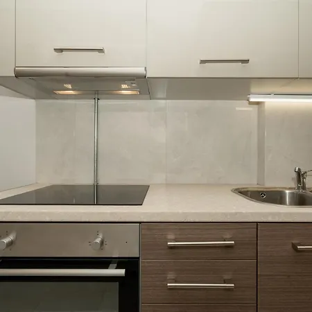 Sunny Penthouse W/ Acropolis View Next To Metro Apartment *