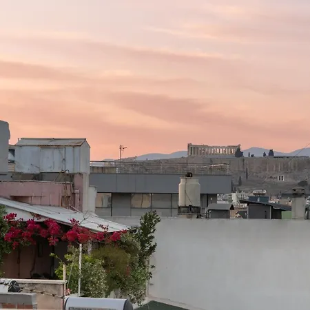 Sunny Penthouse W/ Acropolis View Next To Metro *