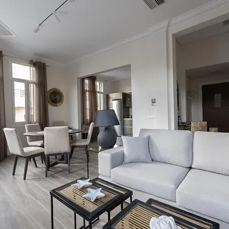 Apartment Plaka's Privileged