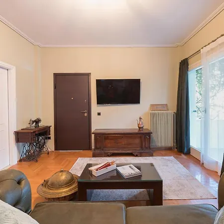 Magnificent Voula Apartment *