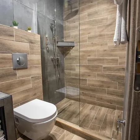 Apartment Raise Averof Serviced Athens
