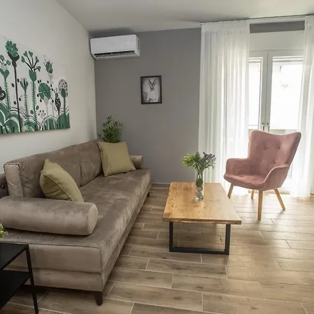 Raise Averof Serviced Apartment Athens