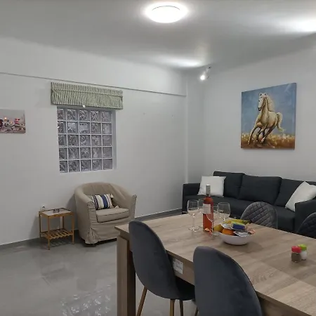 City Aurora Apartamento