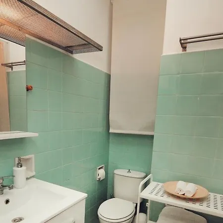 Kolonaki, Karneadou Apartment *