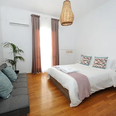 Apartment Kolonaki, Karneadou *