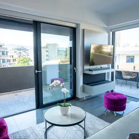 Luxury Penthouse With Acropolis View And Jacuzzi Athens