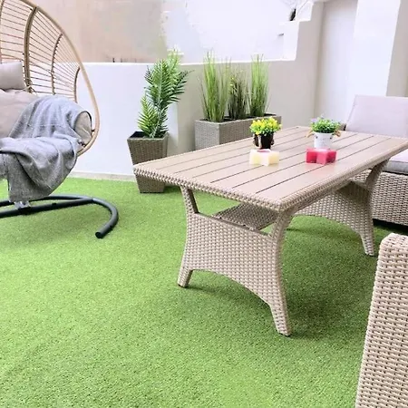 New Amazinglarge Luxury 4br Suite/1min Toacropolis Apartment *