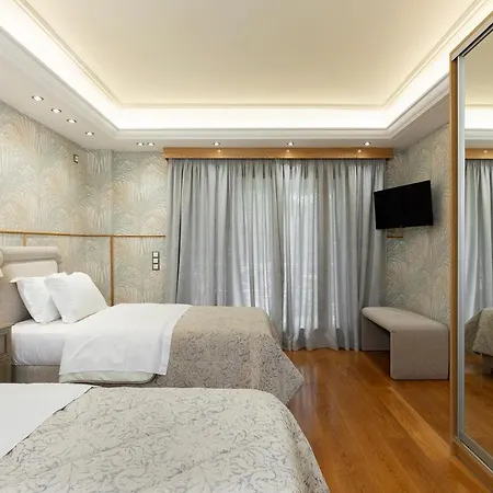 Vouliagmeni's Elegance By Acropolis Athens