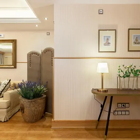 Apartment Vouliagmeni's Elegance By Acropolis *