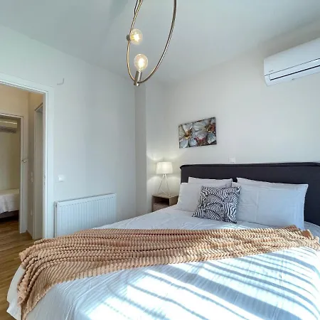 Apartment Modern Near Marina Flisvos Athens