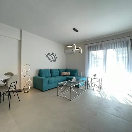 Apartment Modern Near Marina Flisvos