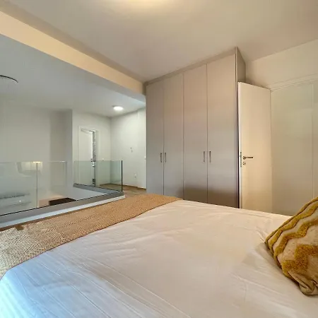 Appartamento Modern Near Marina Flisvos