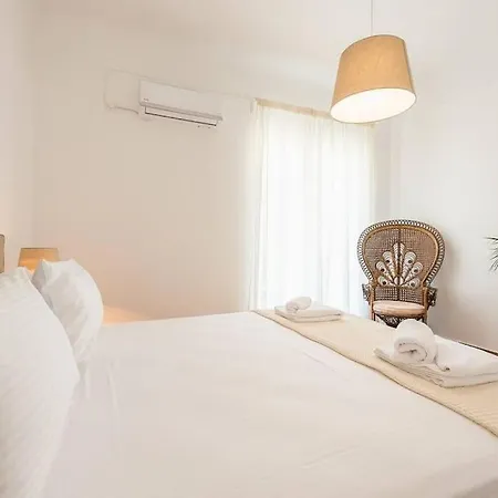 Apartment Casa Pamisou Near Attiki Metro Station Athen