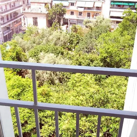 Full House Near The Center Of Διαμέρισμα