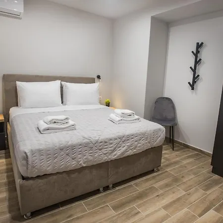 Raise Averof Serviced Apartment *