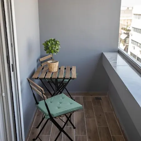 Raise Averof Serviced Apartment *