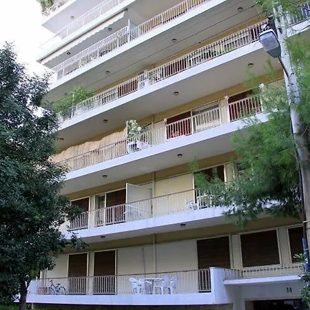 Apartment Cozy By The Sea In Paleo Faliro