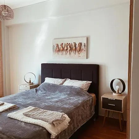 Thanasis Place Hostel