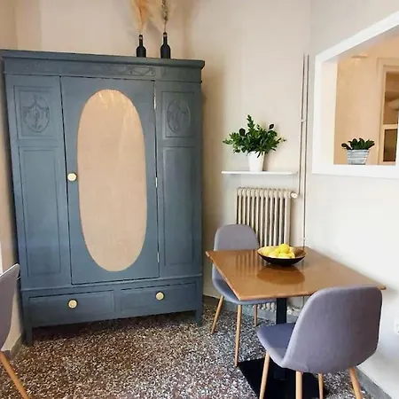 Apartment Cute Apt., Close To Metro And Highway Athens