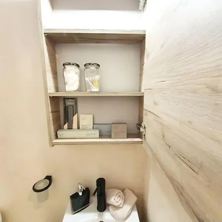 Cute Apt., Close To Metro And Highway *
