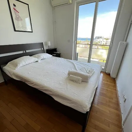 Alimos Marina Huge 3bd Apartment Athens