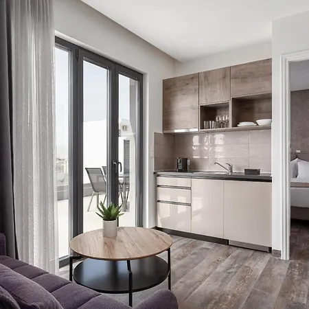 Athenian Spirit Apart Otel