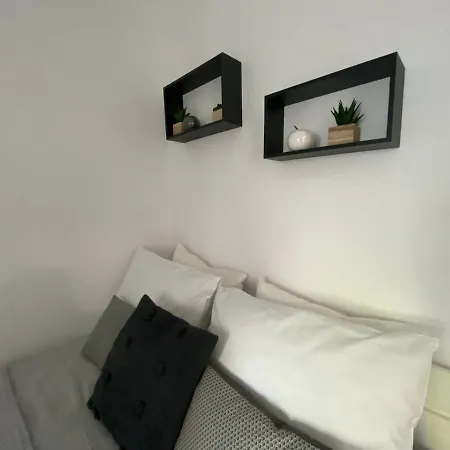 Tiny Little House *