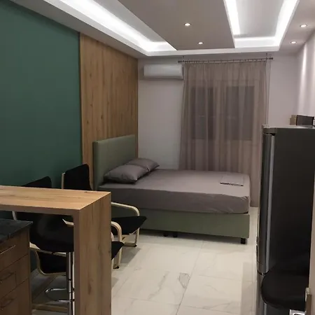 Luxury Ipoga Apartment Athens
