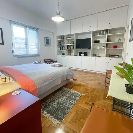Stylish Studio 3 At Metro Stop Syntagma Apartment *