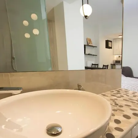 Appartement - Archaeological Museum Stylish Studio *