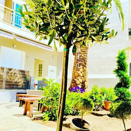 Phoenix Garden Ii 公寓