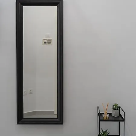 Sunny And Cozy 2bd 1 Min From Marina Floisvos * Αθήνα