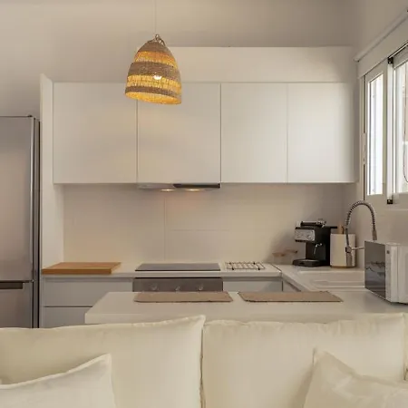 Sunny And Cozy 2bd 1 Min From Marina Floisvos Αθήνα