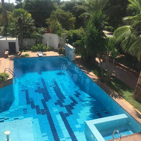 Deluxe In Glyfada With Pool * Athens